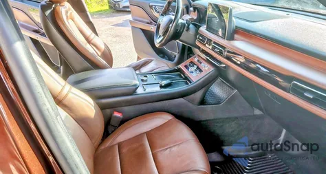 2020 Lincoln Aviator Reserve z USA, uszkodzony, nr VIN 5LM5J7WC4LGL18575